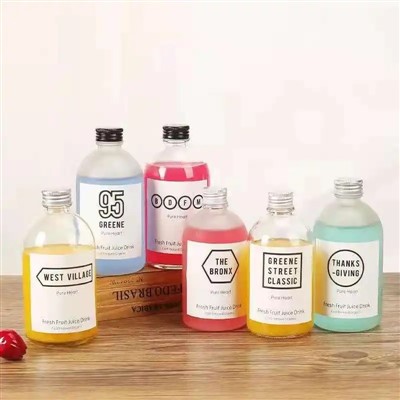 Fliexken tal-ħġieġ b'tapp bil-kamin